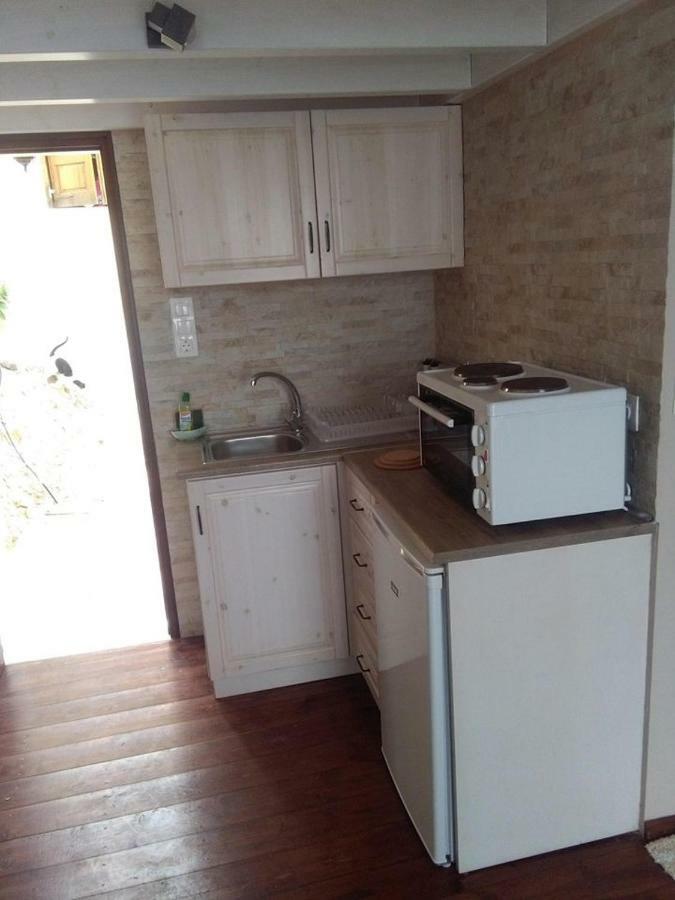 Chalki TownHouse Galiniアパートメント エクステリア 写真