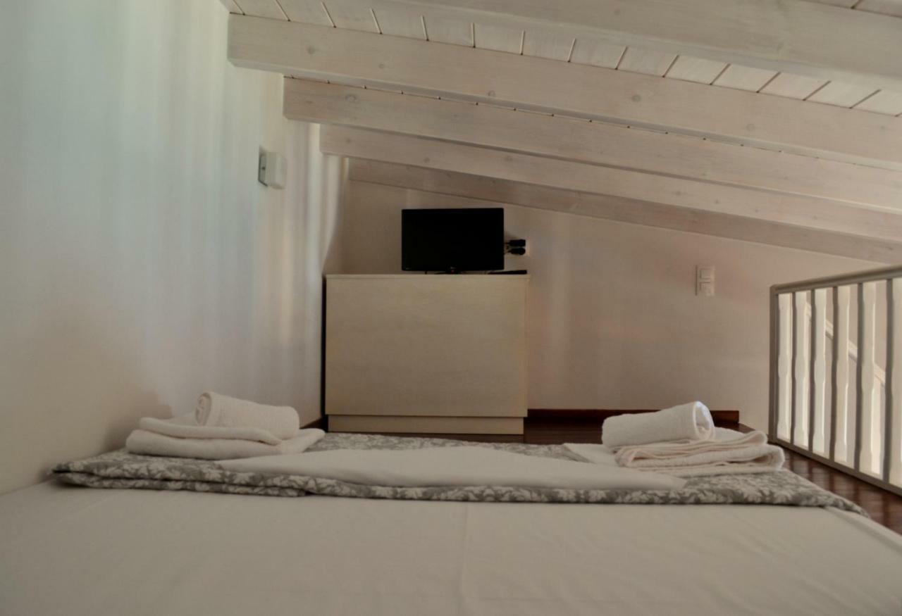 Chalki TownHouse Galiniアパートメント エクステリア 写真